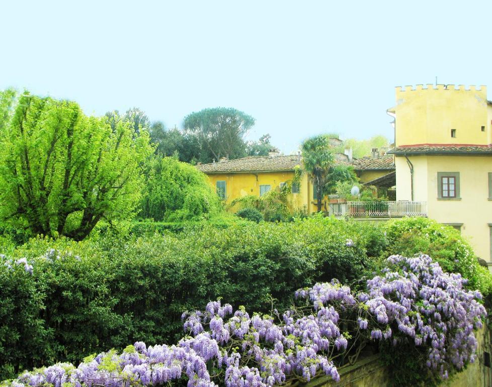 Gourmet B&B Giglio Bianco Флоренция Экстерьер фото
